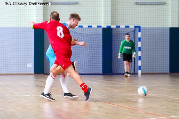 Zakończenie Kutnowskiej Amatorskiej Halowej Ligi Piłki Nożnej. Fotorelacja