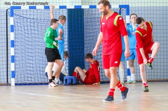 Zakończenie Kutnowskiej Amatorskiej Halowej Ligi Piłki Nożnej. Fotorelacja