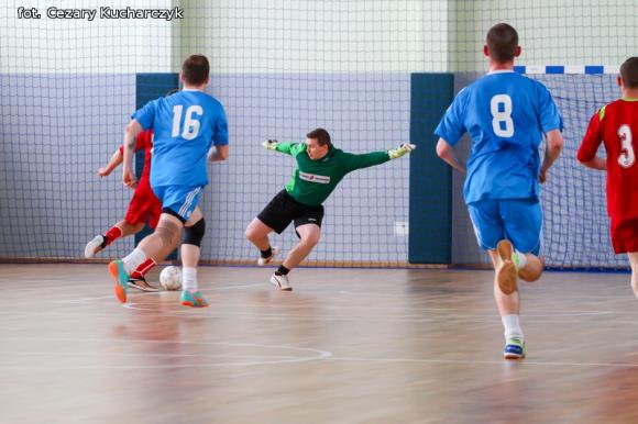 Zakończenie Kutnowskiej Amatorskiej Halowej Ligi Piłki Nożnej. Fotorelacja