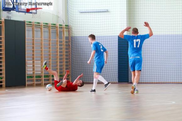 Zakończenie Kutnowskiej Amatorskiej Halowej Ligi Piłki Nożnej. Fotorelacja