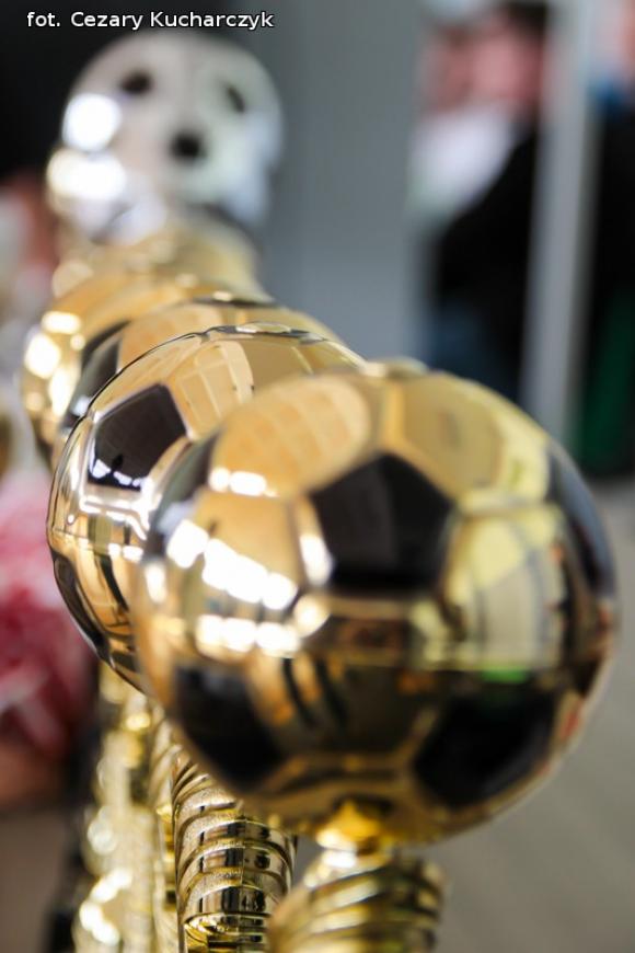 Zakończenie Kutnowskiej Amatorskiej Halowej Ligi Piłki Nożnej. Fotorelacja