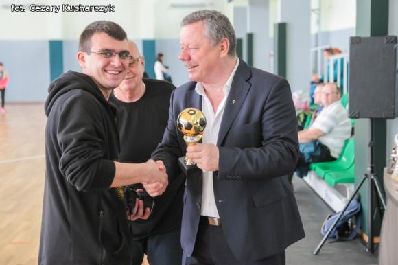 Zakończenie Kutnowskiej Amatorskiej Halowej Ligi Piłki Nożnej. Fotorelacja