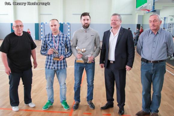 Zakończenie Kutnowskiej Amatorskiej Halowej Ligi Piłki Nożnej. Fotorelacja