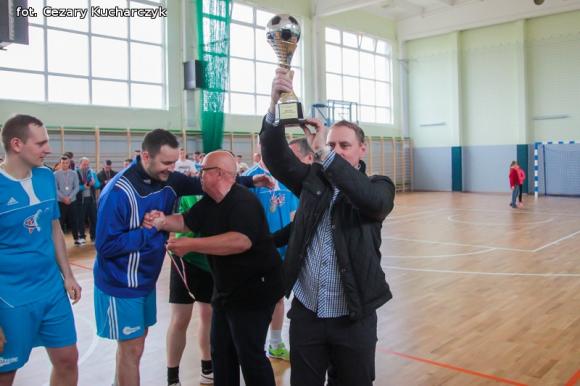 Zakończenie Kutnowskiej Amatorskiej Halowej Ligi Piłki Nożnej. Fotorelacja