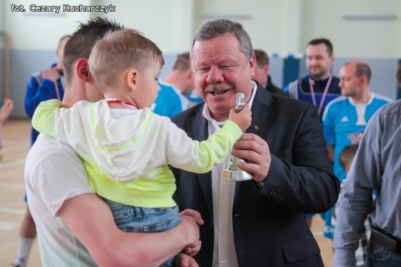 Zakończenie Kutnowskiej Amatorskiej Halowej Ligi Piłki Nożnej. Fotorelacja
