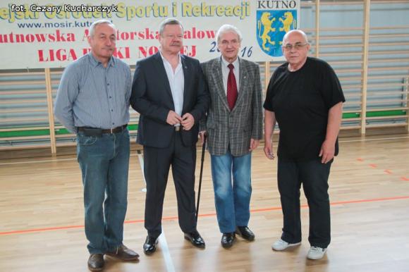 Zakończenie Kutnowskiej Amatorskiej Halowej Ligi Piłki Nożnej. Fotorelacja