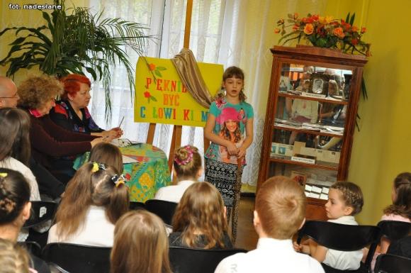 Laureaci konkursu recytatorskiego w Żychlinie