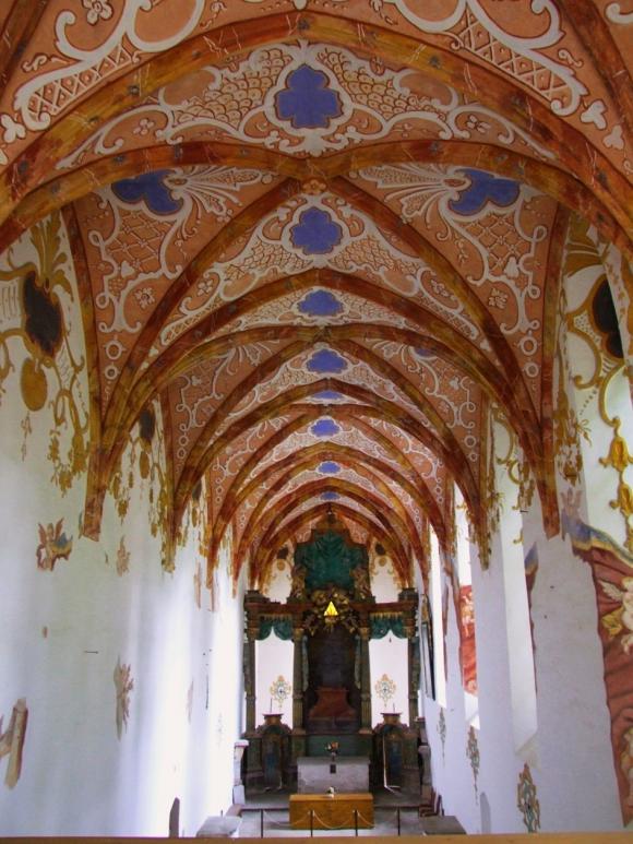 Majowy weekend tuż, tuż ... Spływ Dunajcem z pijanym słowackim flisakiem i piesza wędrówka Drogą Pienińską