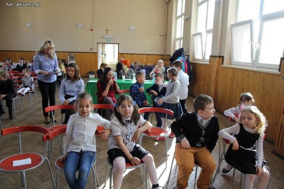 Krośniewice: Laureaci konkursu Podróż na bocianie