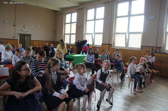 Krośniewice: Laureaci konkursu Podróż na bocianie