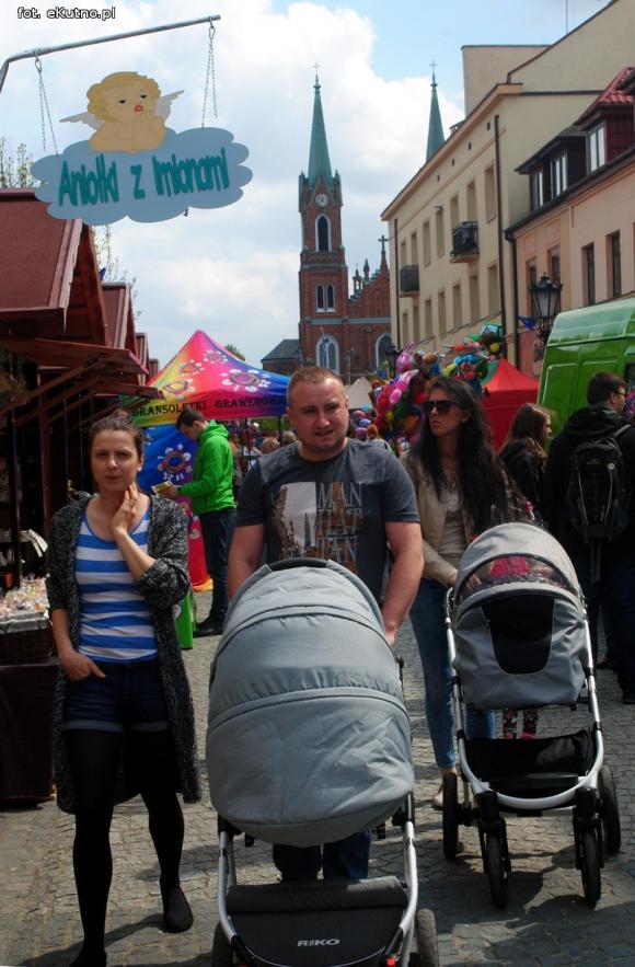 Jarmark Majowy czyli mydło, swojskie jadło oraz kolorowe bibeloty