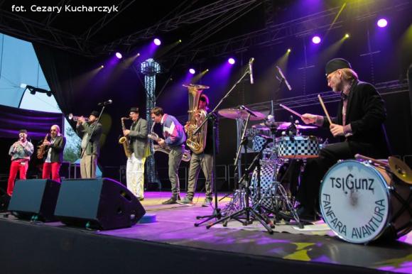 Koncert Tsigunz Fanfara Avantura