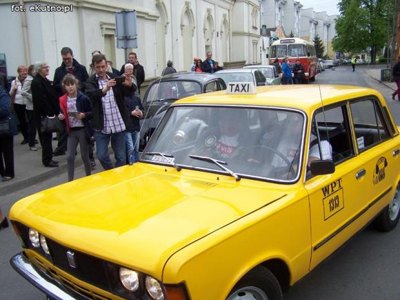 Zmiennicy to MY! Klimat PRL na 1 Maja