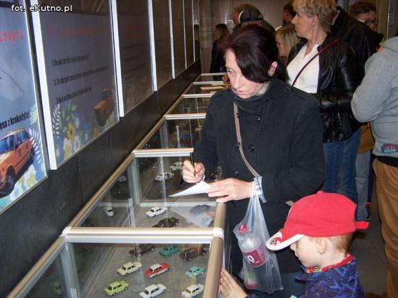 Zmiennicy to MY! Klimat PRL na 1 Maja