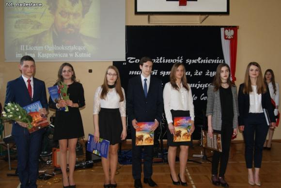 W życiu liczą się tylko chwile...W Kasprowiczu pożegnano tegorocznych absolwentów