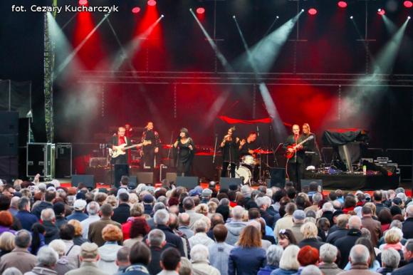 Tercet Egzotyczny i Bednarek. Pokolenia i energia