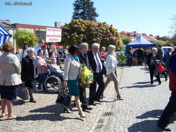 Godnie żyć, to cieszyć się wszystkim, co nas otacza