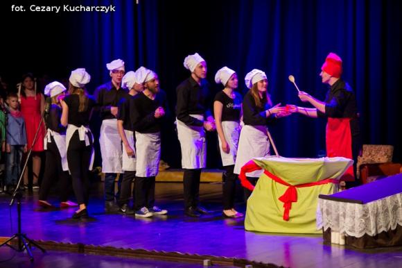 Premiera pełnej operowej trylogii obiadowej w wykonaniu Kutnopolitan Opera