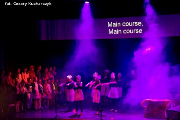 Premiera pełnej operowej trylogii obiadowej w wykonaniu Kutnopolitan Opera