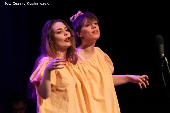 Premiera pełnej operowej trylogii obiadowej w wykonaniu Kutnopolitan Opera