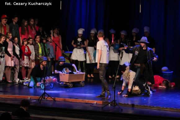 Premiera pełnej operowej trylogii obiadowej w wykonaniu Kutnopolitan Opera