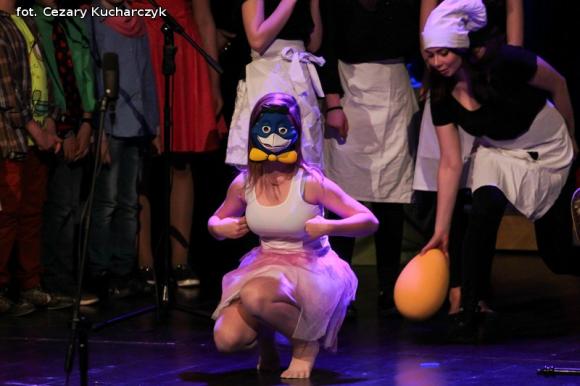 Premiera pełnej operowej trylogii obiadowej w wykonaniu Kutnopolitan Opera