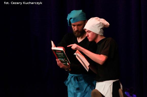 Premiera pełnej operowej trylogii obiadowej w wykonaniu Kutnopolitan Opera