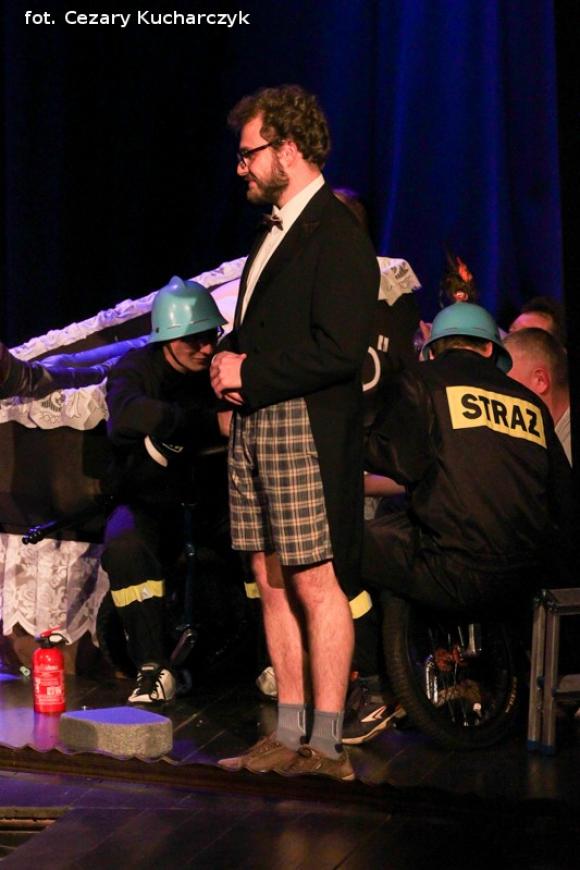 Premiera pełnej operowej trylogii obiadowej w wykonaniu Kutnopolitan Opera