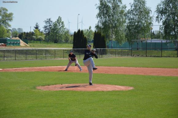 Ekstraliga baseballu: Kutno górą