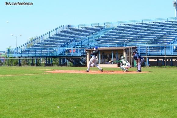 Ekstraliga baseballu: Kutno górą