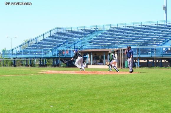 Ekstraliga baseballu: Kutno górą