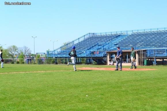 Ekstraliga baseballu: Kutno górą