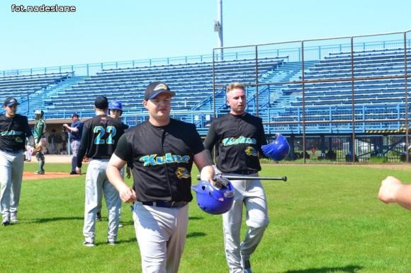 Ekstraliga baseballu: Kutno górą