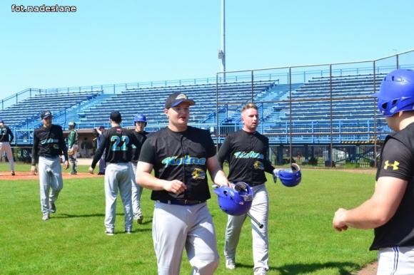 Ekstraliga baseballu: Kutno górą