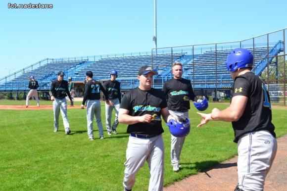 Ekstraliga baseballu: Kutno górą