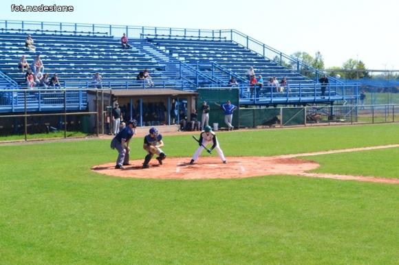 Ekstraliga baseballu: Kutno górą
