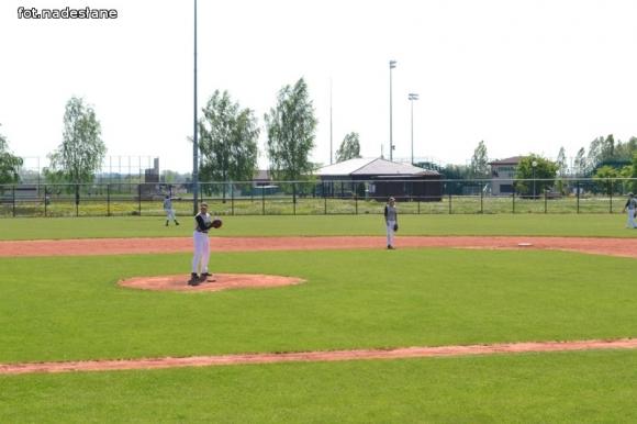 Ekstraliga baseballu: Kutno górą