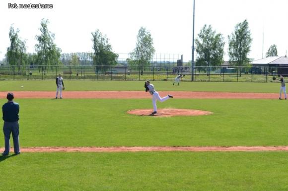 Ekstraliga baseballu: Kutno górą