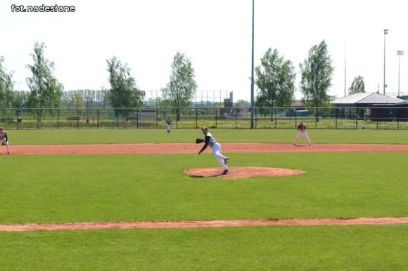 Ekstraliga baseballu: Kutno górą