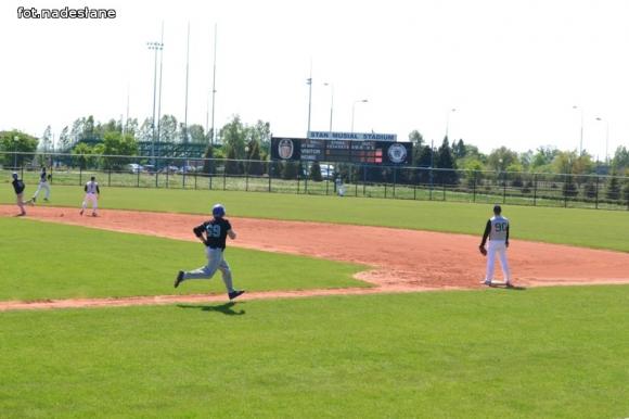 Ekstraliga baseballu: Kutno górą