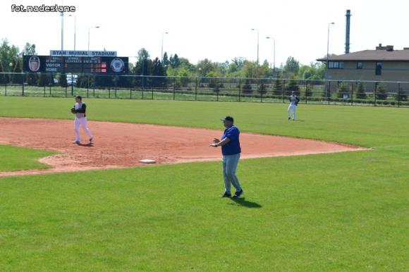 Ekstraliga baseballu: Kutno górą