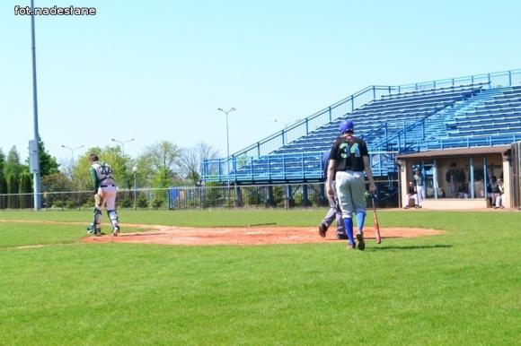 Ekstraliga baseballu: Kutno górą