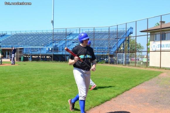 Ekstraliga baseballu: Kutno górą