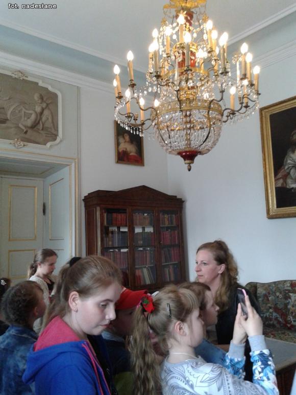 Żychlin: Tydzień bibliotek Czytanie w przestrzeni publicznej