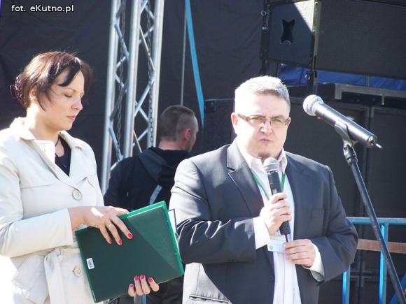 Ostatni Piknik Zdrowotny: Pudełka Życia, owocowe szaszłyki, fakir i dobra muzyka. Wszystkie atrakcje bezpłatne