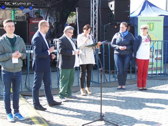 Ostatni Piknik Zdrowotny: Pudełka Życia, owocowe szaszłyki, fakir i dobra muzyka. Wszystkie atrakcje bezpłatne