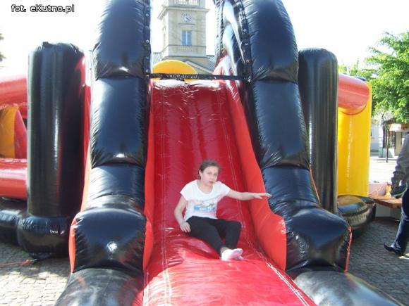 Ostatni Piknik Zdrowotny: Pudełka Życia, owocowe szaszłyki, fakir i dobra muzyka. Wszystkie atrakcje bezpłatne