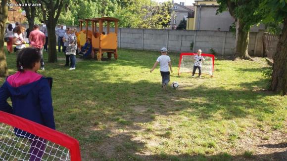 Festyn rodzinny w Przedszkolu Miejskim nr 5 Stokrotka w Kutnie