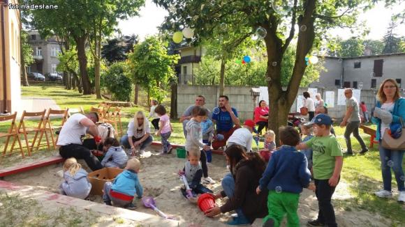 Festyn rodzinny w Przedszkolu Miejskim nr 5 Stokrotka w Kutnie