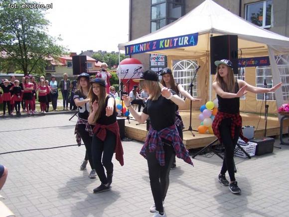 Wszelakie talenty na Pikniku z Kulturą w Żychlinie